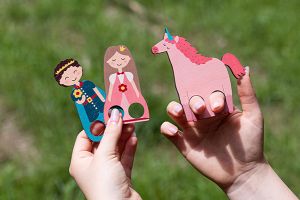 Fingerpuppentheater - Prinz, Prinzessin und Einhorn 